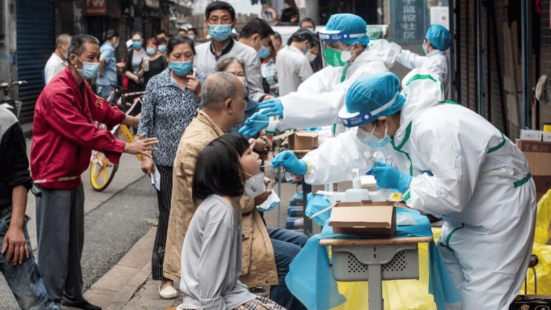China enfrenta brote de metapneumovirus humano (HMPV) y alerta a las autoridades