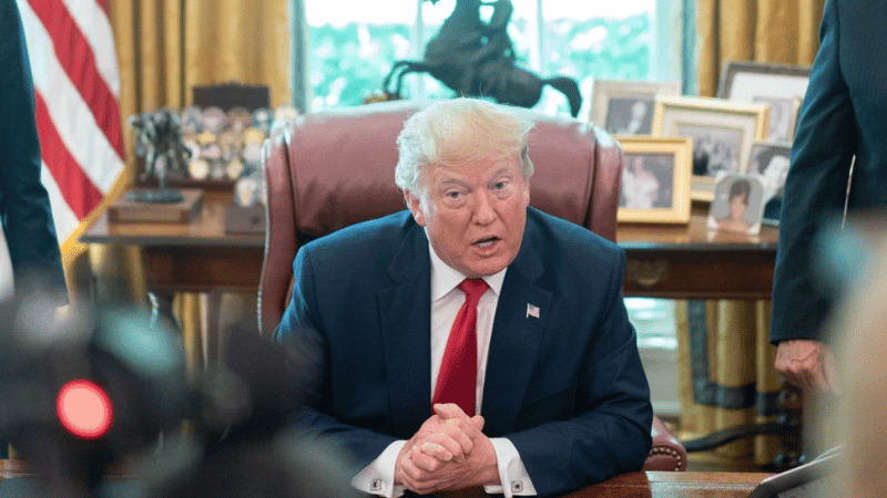 Trump anuncia "aranceles recíprocos" con la UE entre los principales afectados