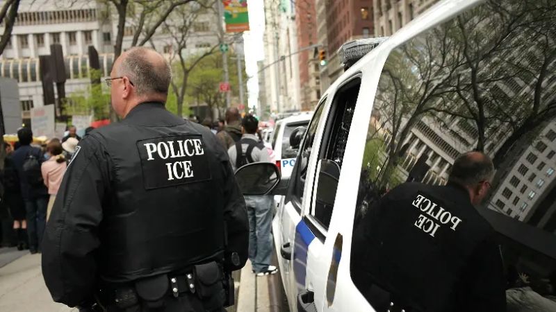 Temor e incertidumbre entre inmigrantes en Washington por redadas en restaurantes y a repartidores